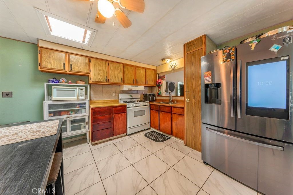 20301 Jefferson Street