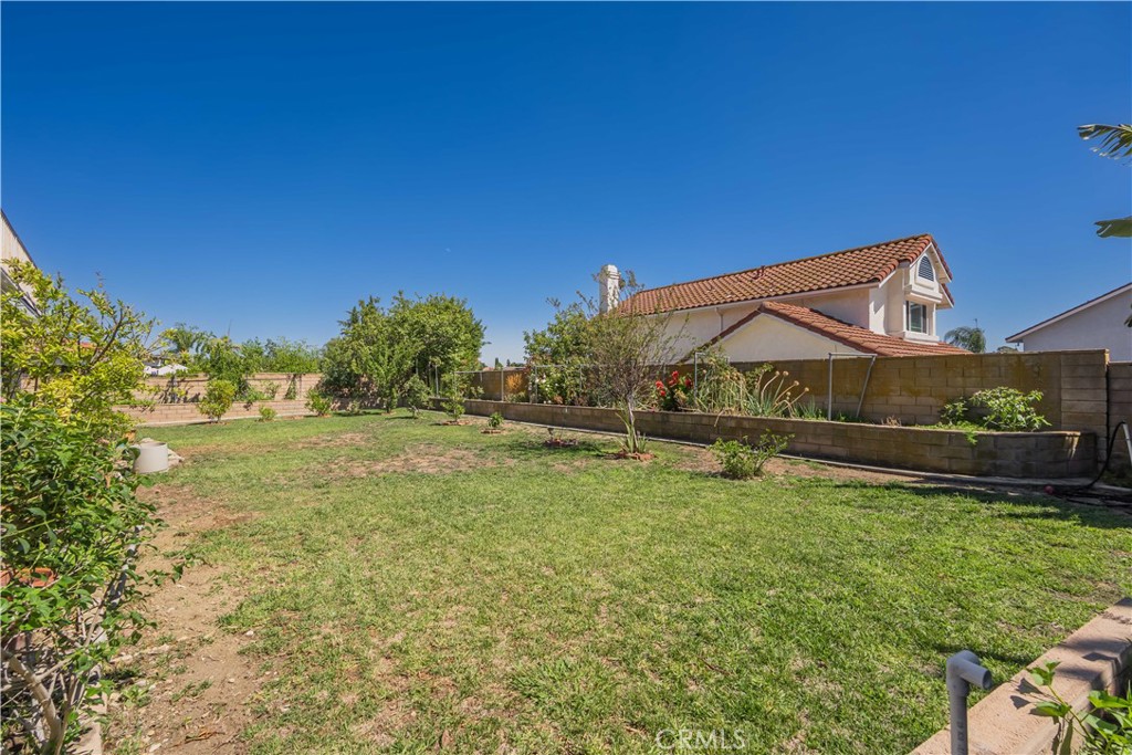 653 Rocking Horse Road