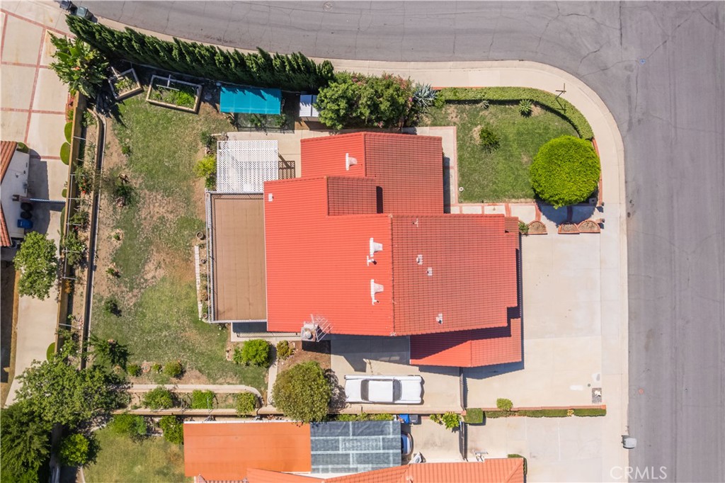 653 Rocking Horse Road