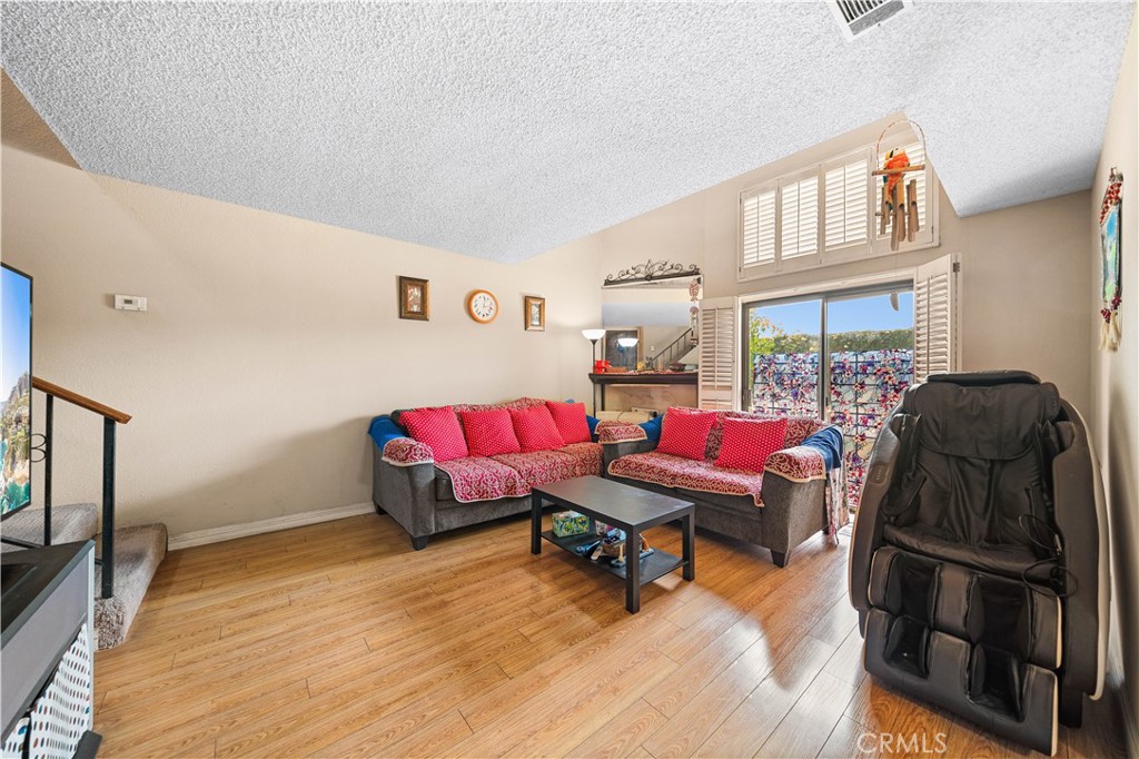104 Poxon Place
