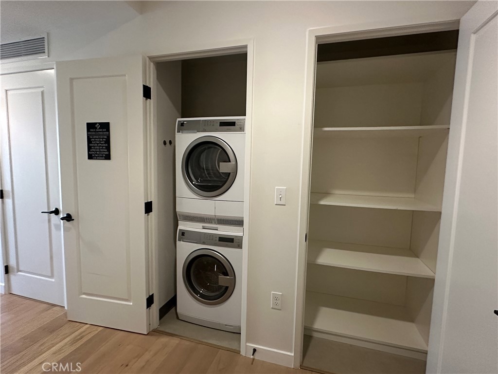 1050 S Grand Avenue 1705