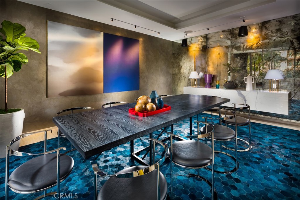 1050 S Grand Avenue 1705