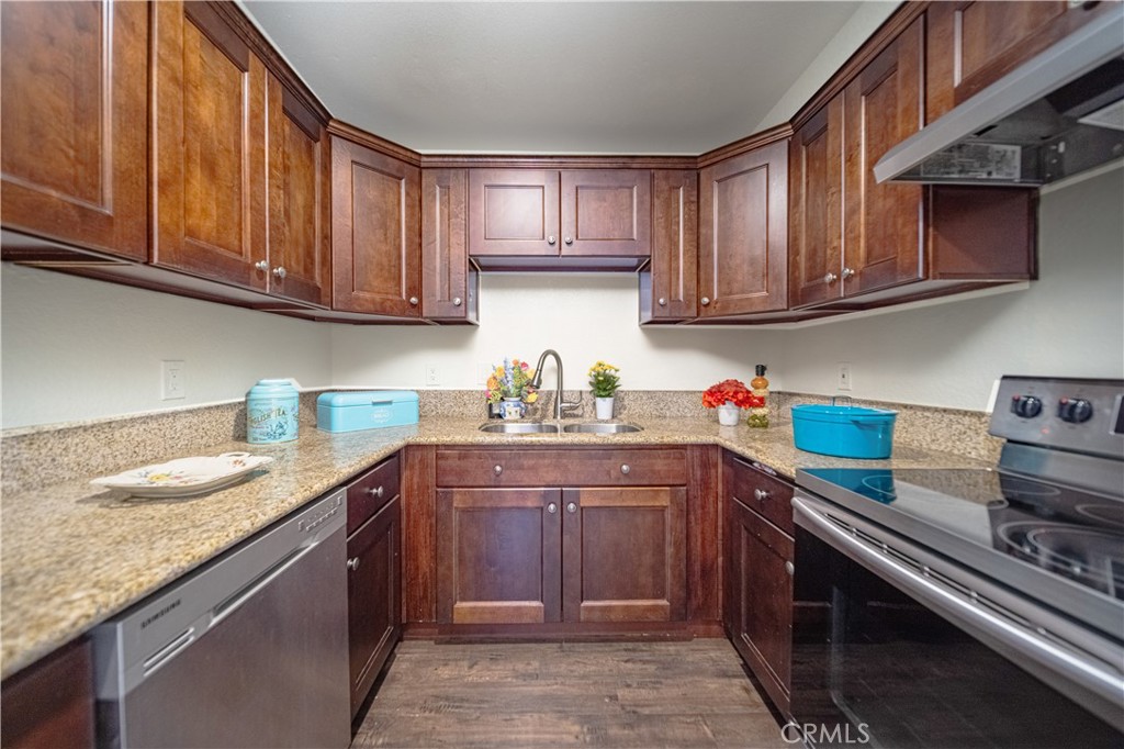 22809 Hilton Head Drive 8