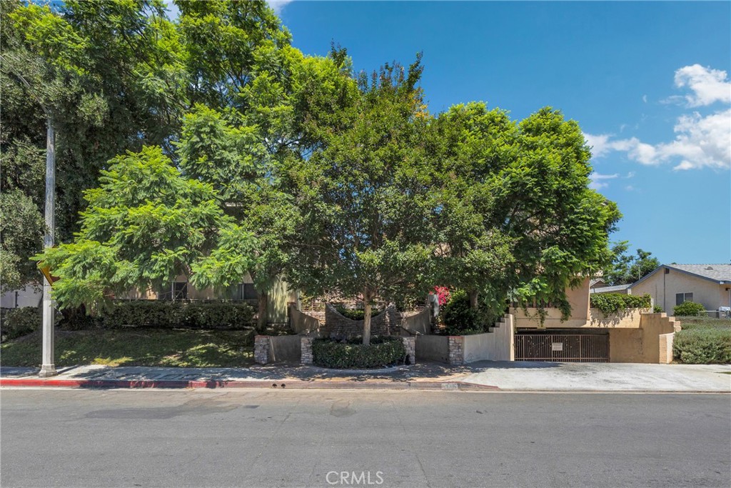 123 Dewey Avenue D