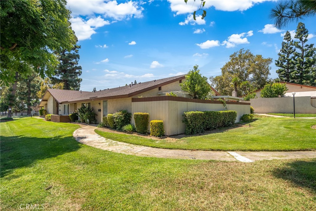 321 Spencer Avenue