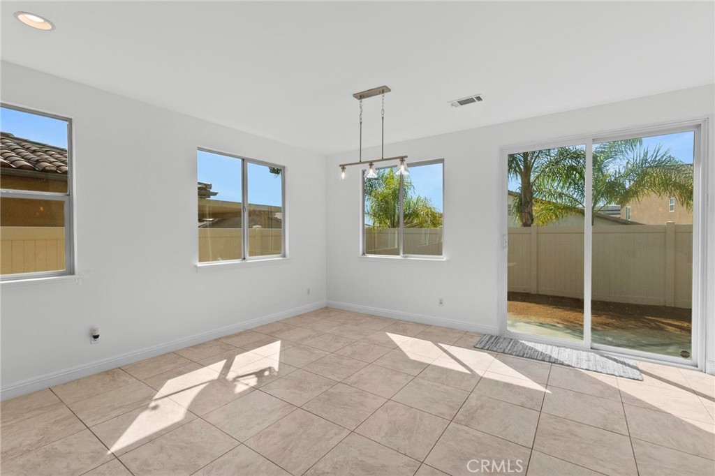1254 Heritage Drive