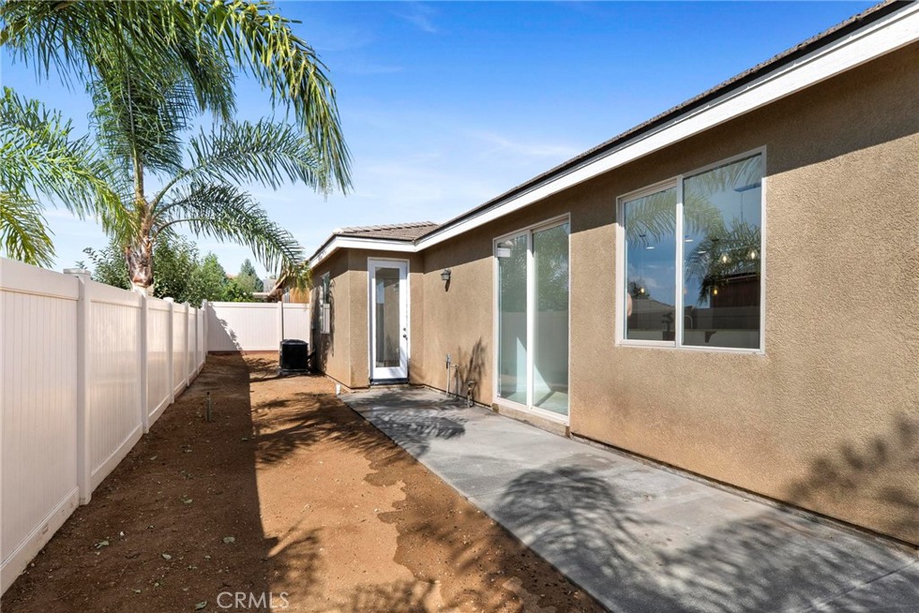 1254 Heritage Drive