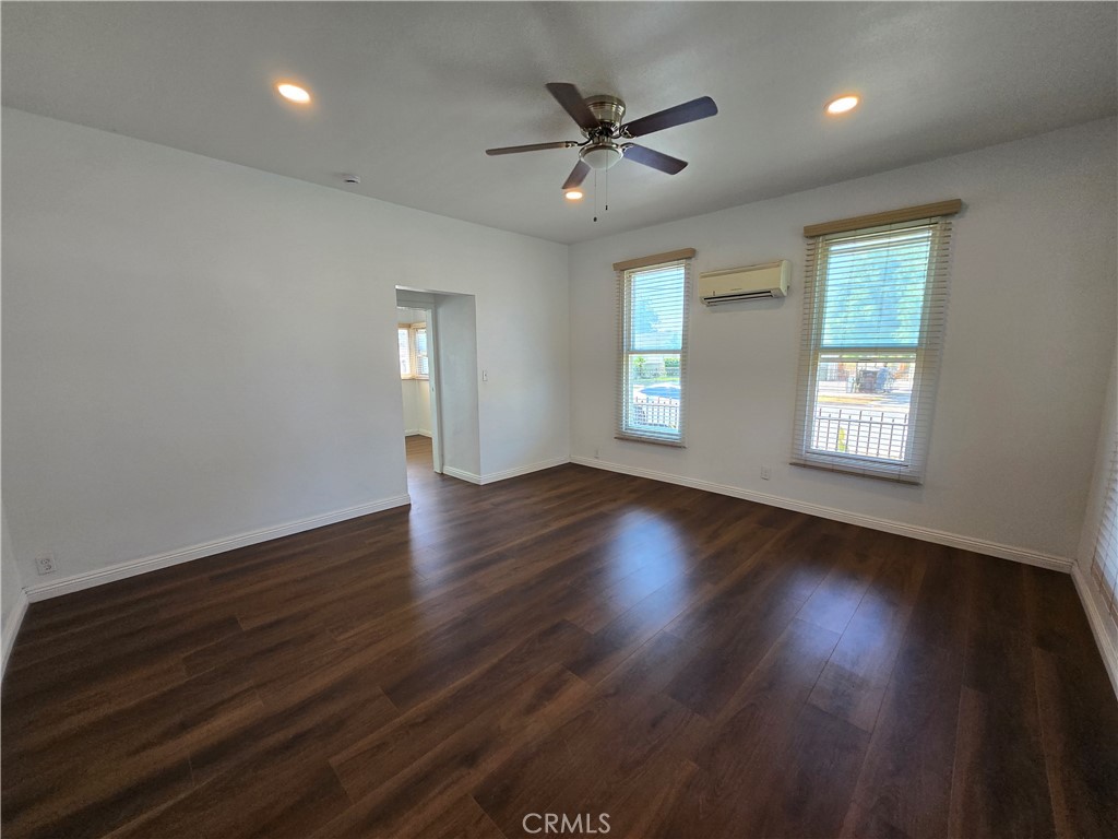 231 W Maitland Street 1