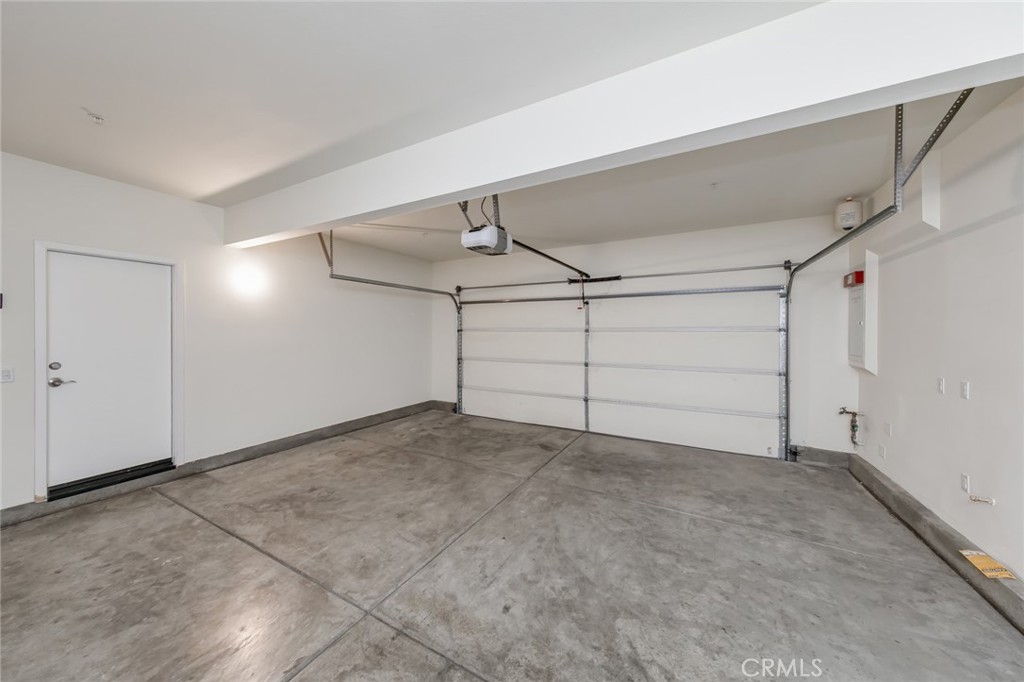 11516 Solaire Way