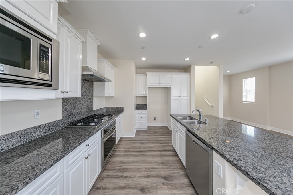 11516 Solaire Way