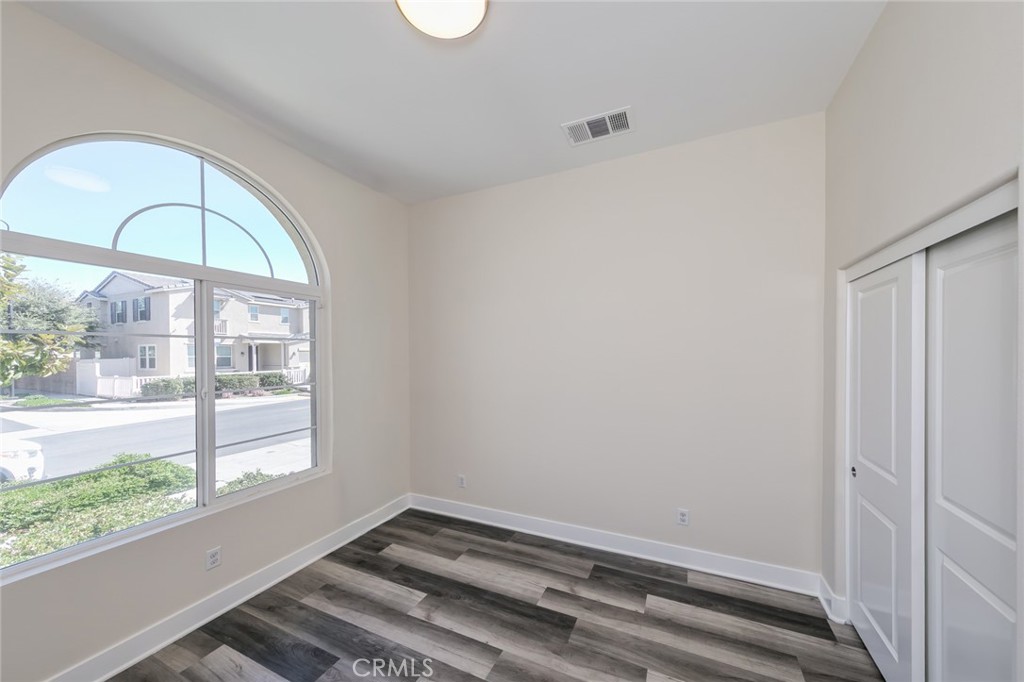 11516 Solaire Way