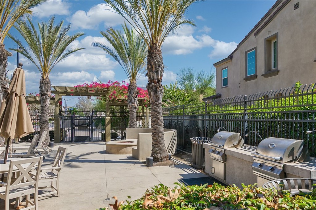 11516 Solaire Way
