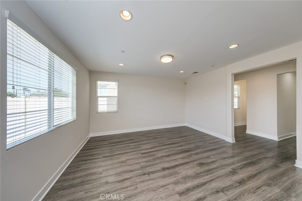 11516 Solaire Way