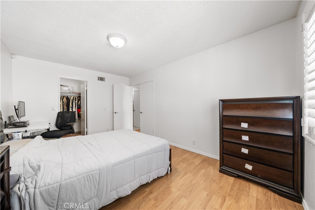 838 838 Windwood