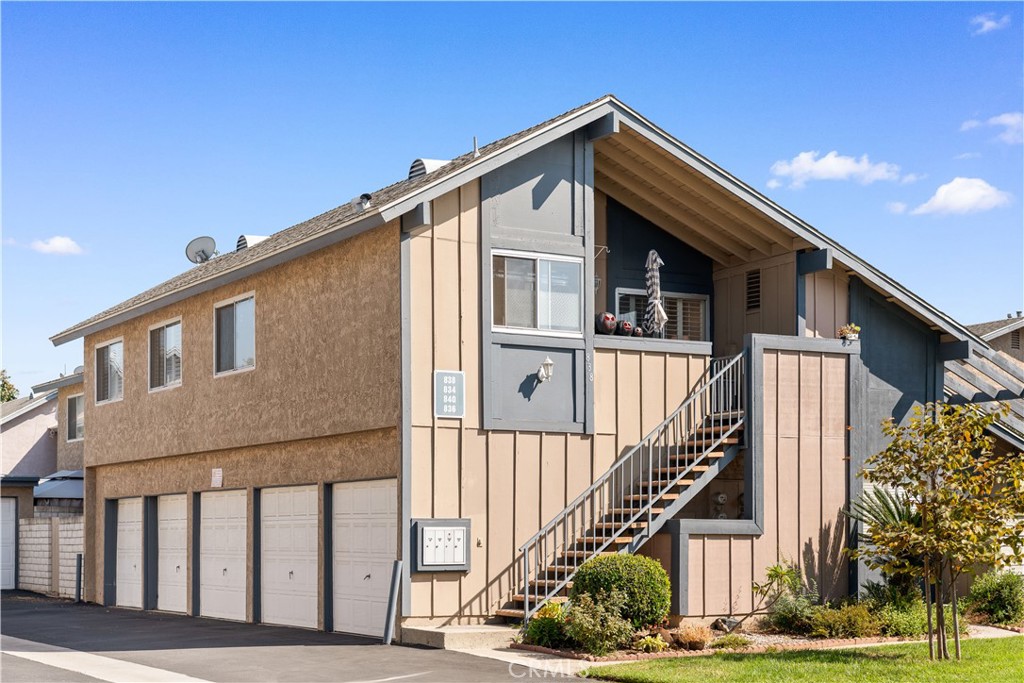 838 838 Windwood
