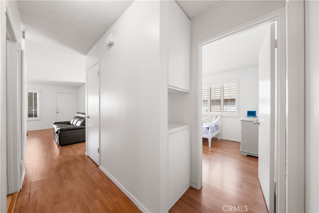 838 838 Windwood