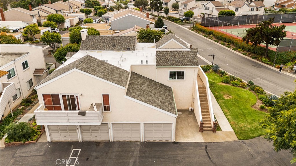 24092 Paseo Corona