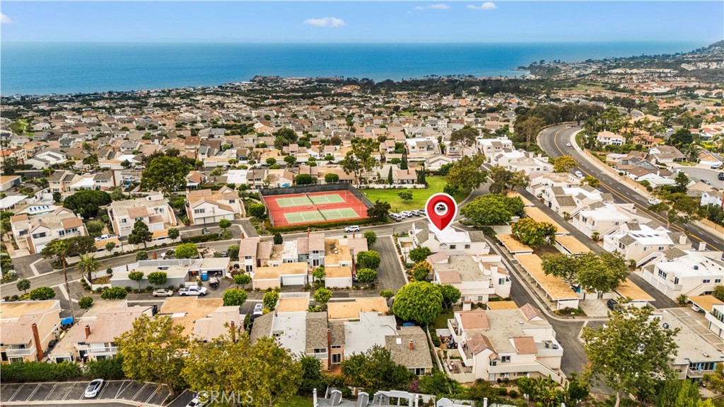 24092 Paseo Corona