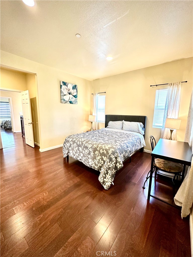228 N Orange