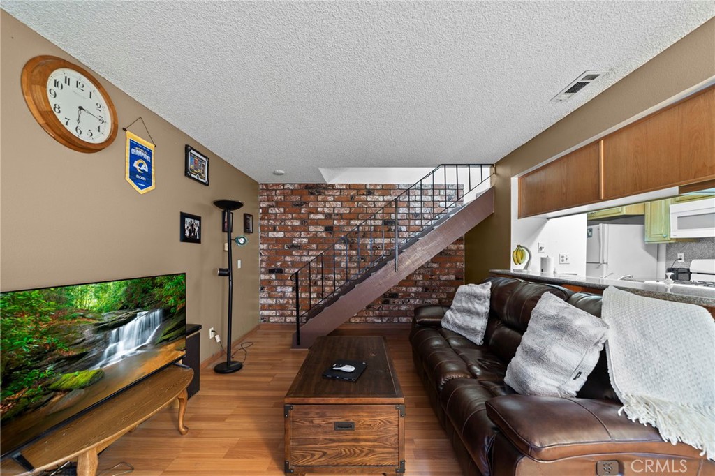 1172 W Calle De Las Estrellas 3