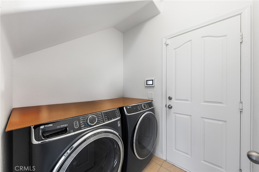 15188 Masline Street