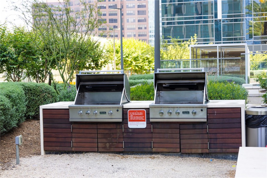 877 Francisco Street 1105