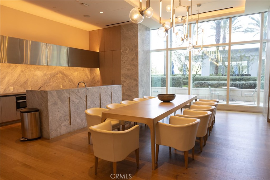 877 Francisco Street 1105