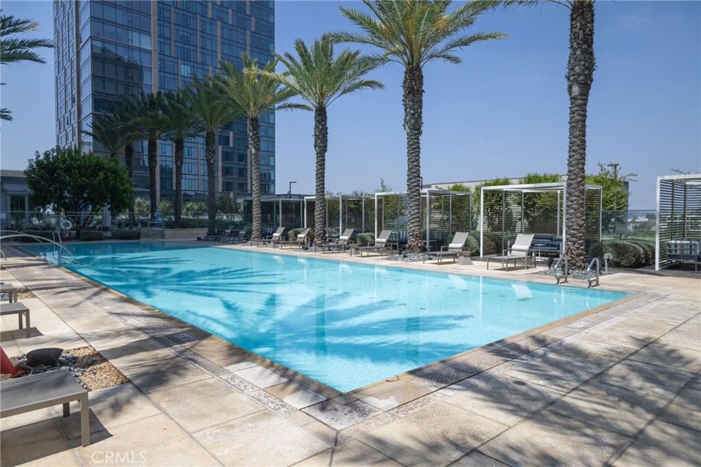 877 Francisco Street 1105