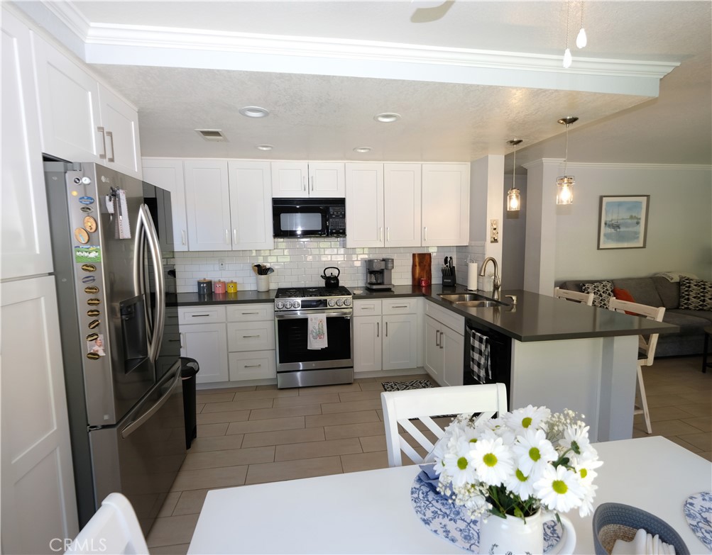 10830 SE Yolo Street