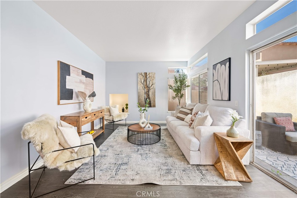 688 N Rimsdale Avenue 13