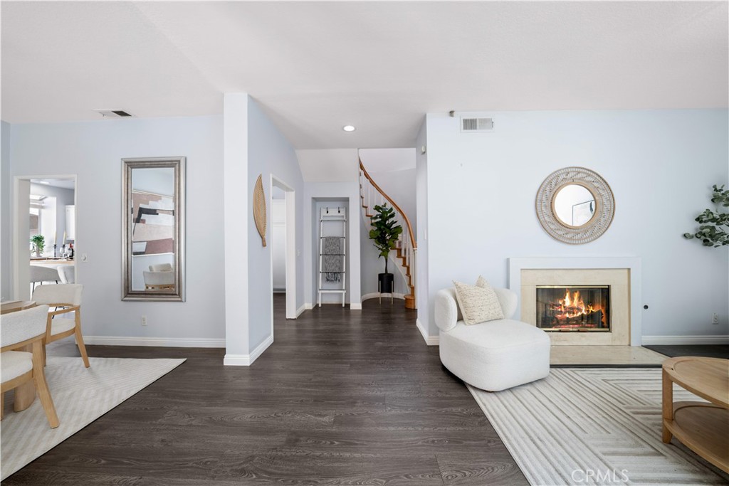 688 N Rimsdale Avenue 13