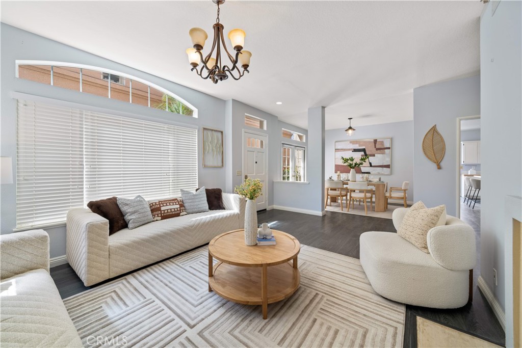 688 N Rimsdale Avenue 13