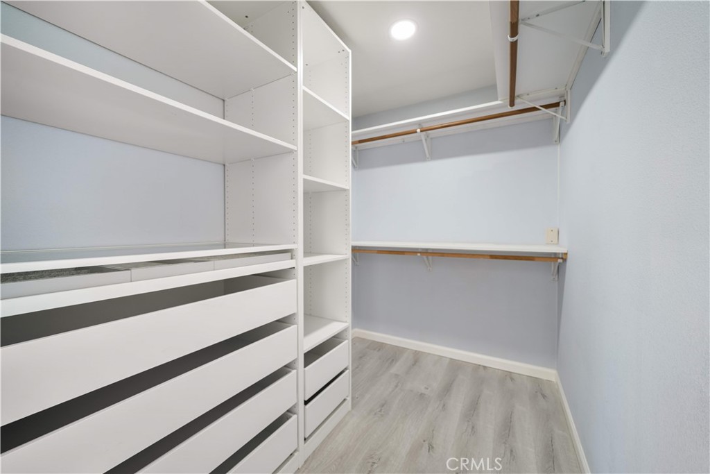 688 N Rimsdale Avenue 13