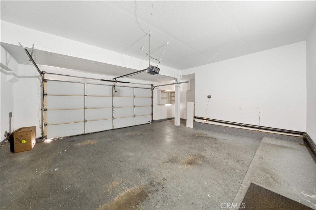 688 N Rimsdale Avenue 13