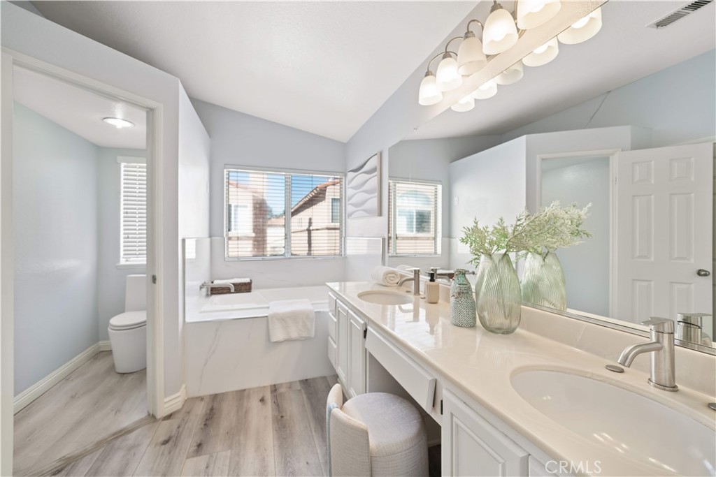 688 N Rimsdale Avenue 13