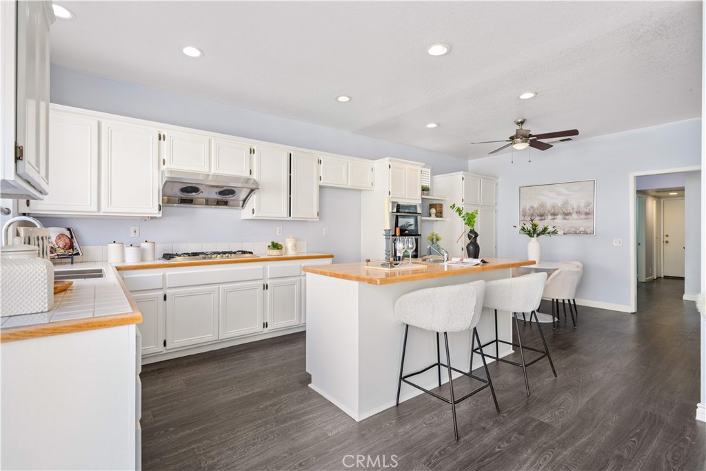 688 N Rimsdale Avenue 13