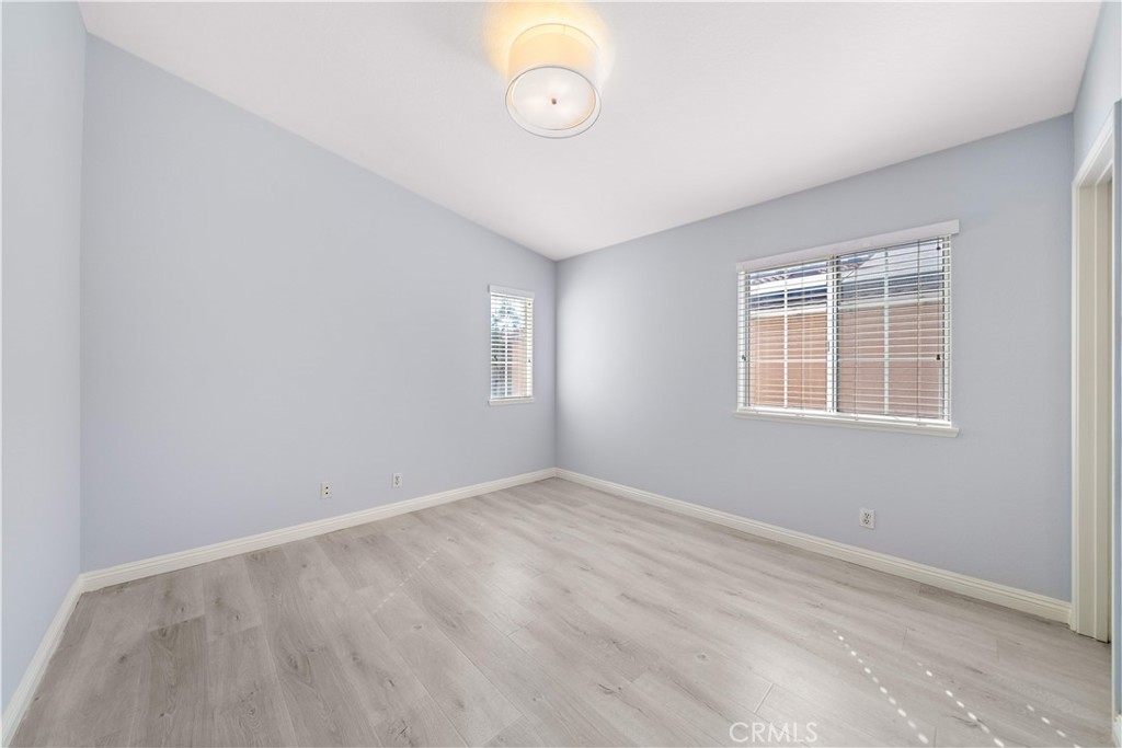 688 N Rimsdale Avenue 13