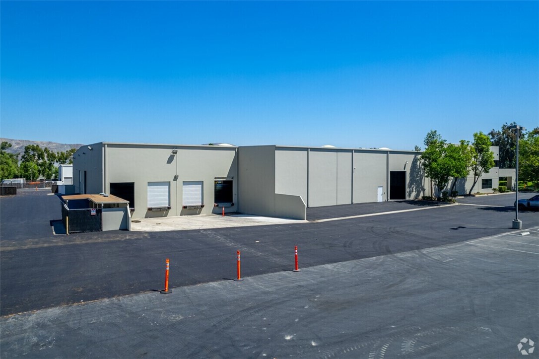 1141 California Avenue