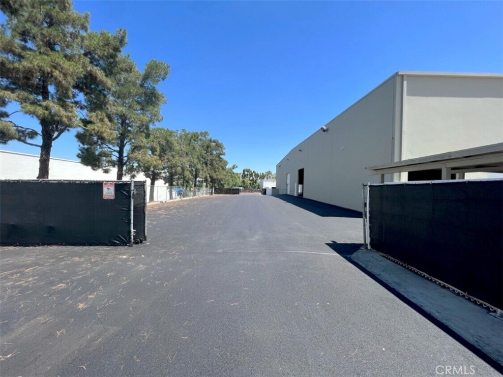 1141 California Avenue