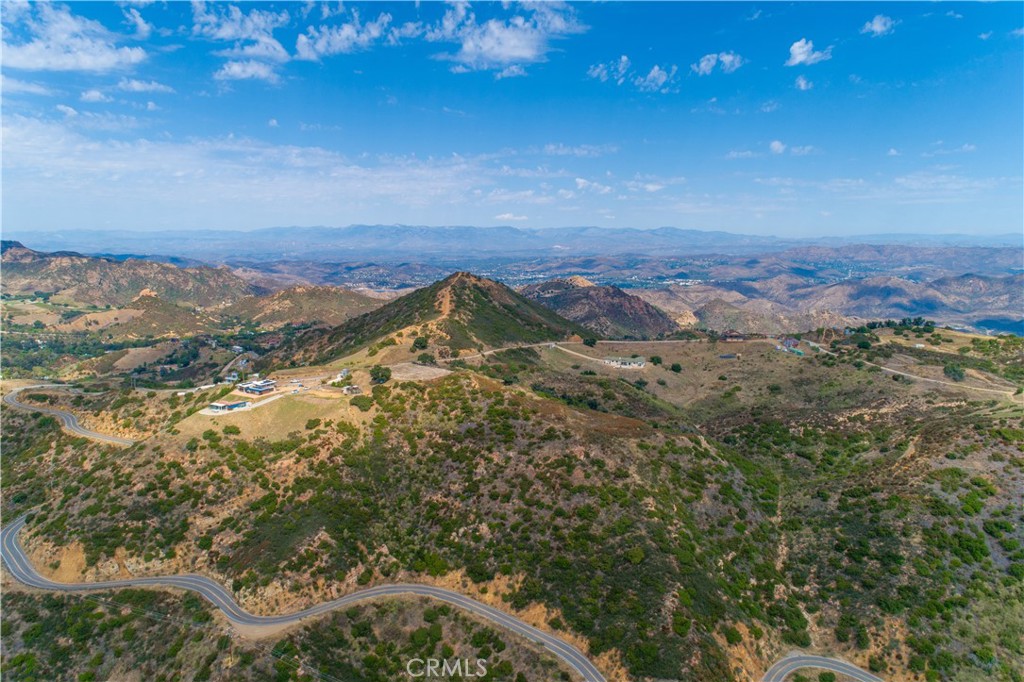 0 Castro Peak Motorway