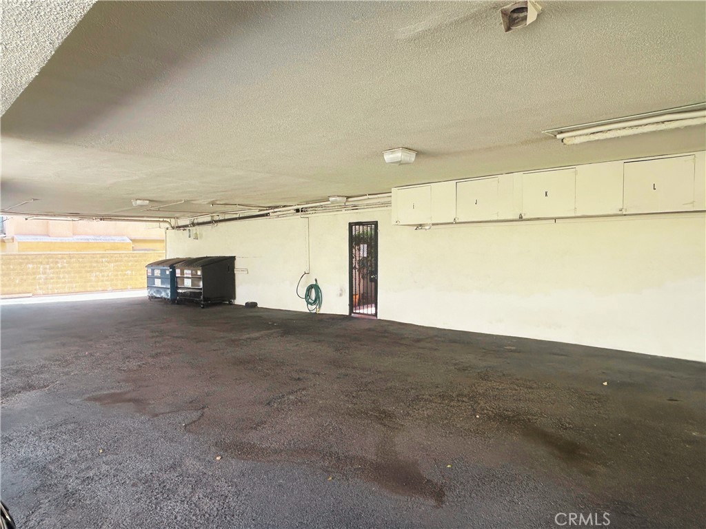 1522 S Centinela Ave 204