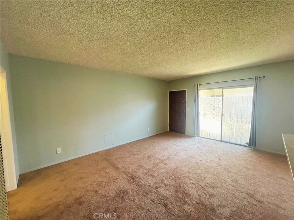 1522 S Centinela Ave 204