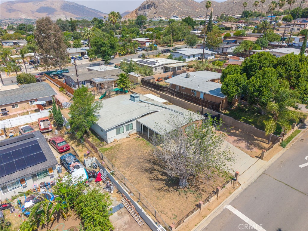 3303 La Rue Street