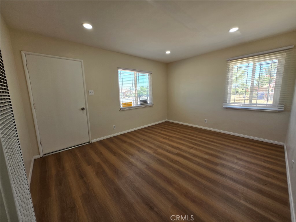 16340 Villa 1