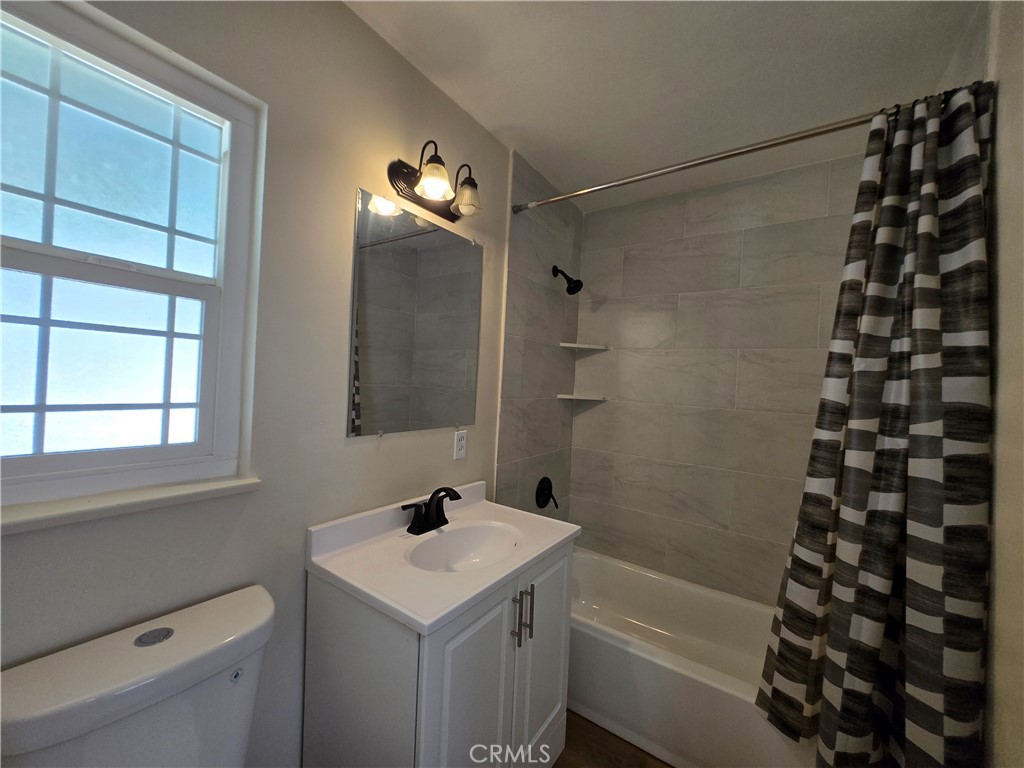 16340 Villa 1