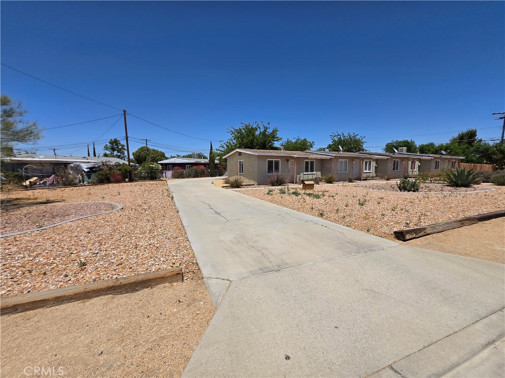 16340 Villa 1