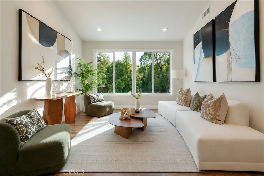 14008 Giant Forest Loop