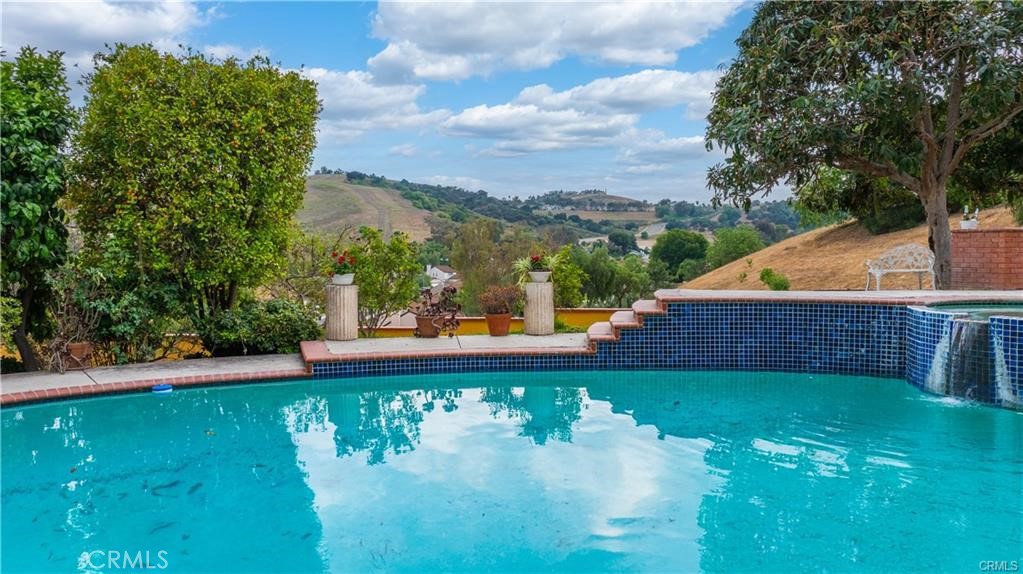 2545 Scenic Ridge