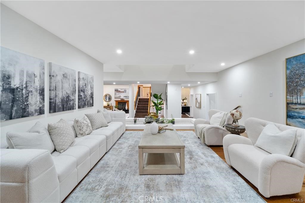 2545 Scenic Ridge
