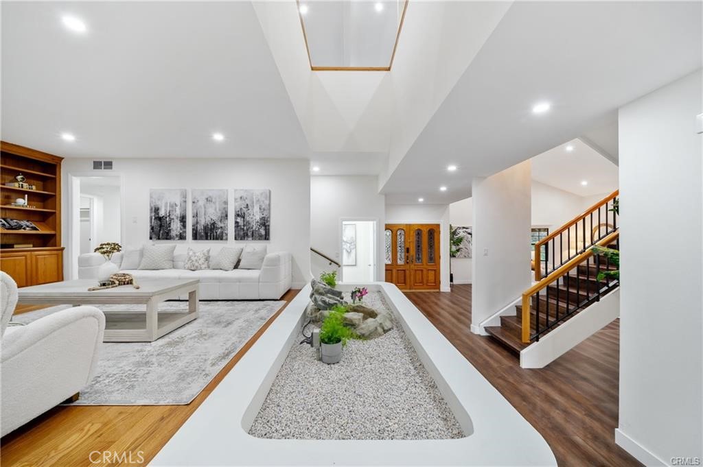 2545 Scenic Ridge